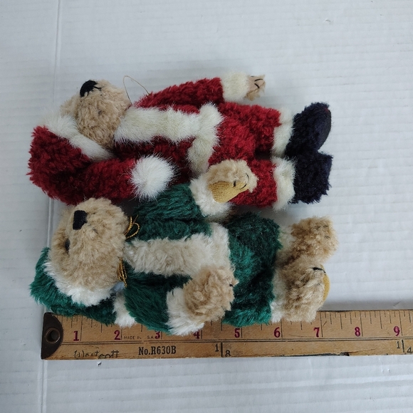 Boyd's Santa Jointed Brown Bears in Red Santa Outfit Green Santa Outfit Hat - Picture 15 of 16
